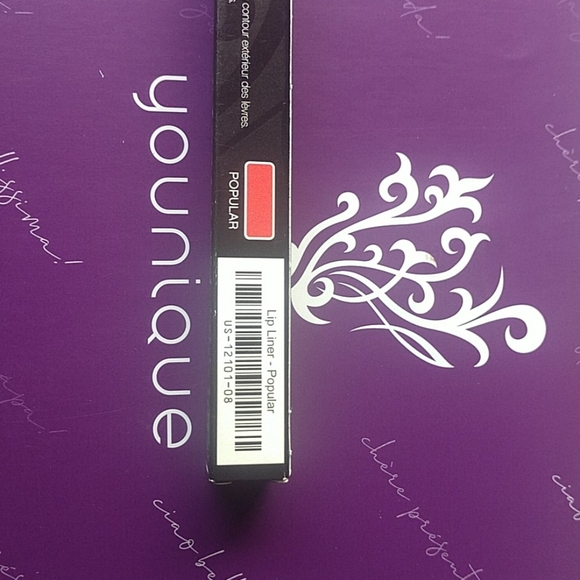 Younique Moodstruck Precision lip liner POPULAR - Picture 1 of 3